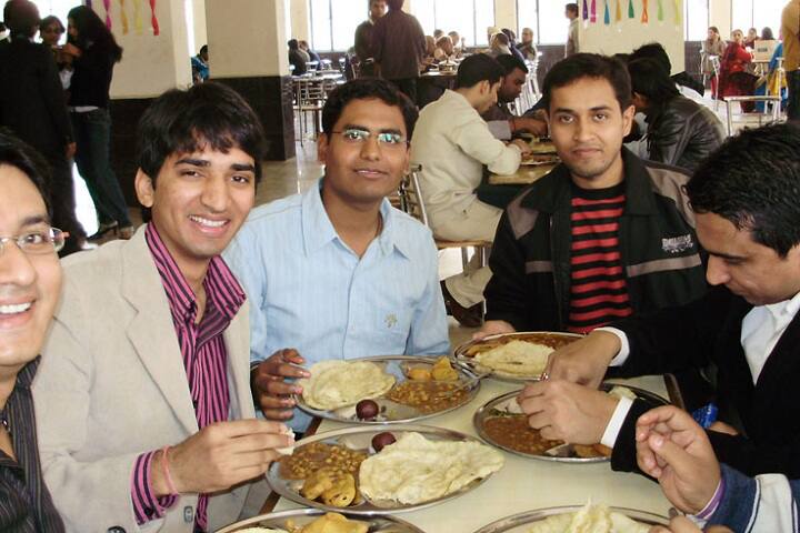 cafeteria